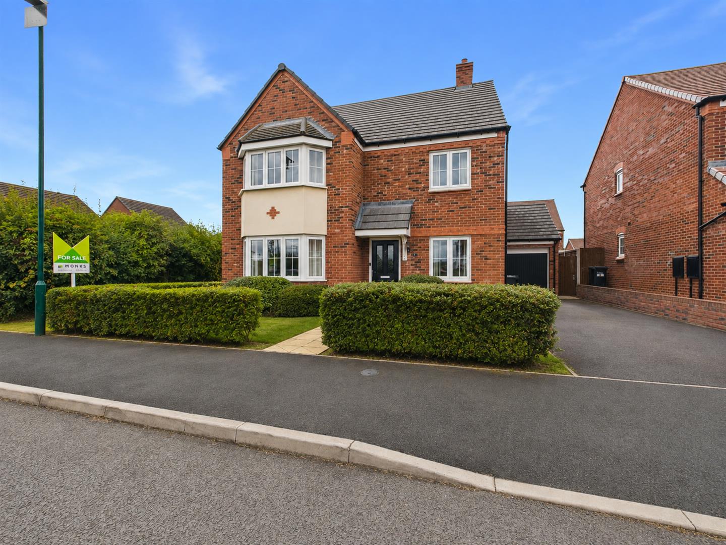 1 Pewit Close, Shrewsbury, SY5 8QH For Sale